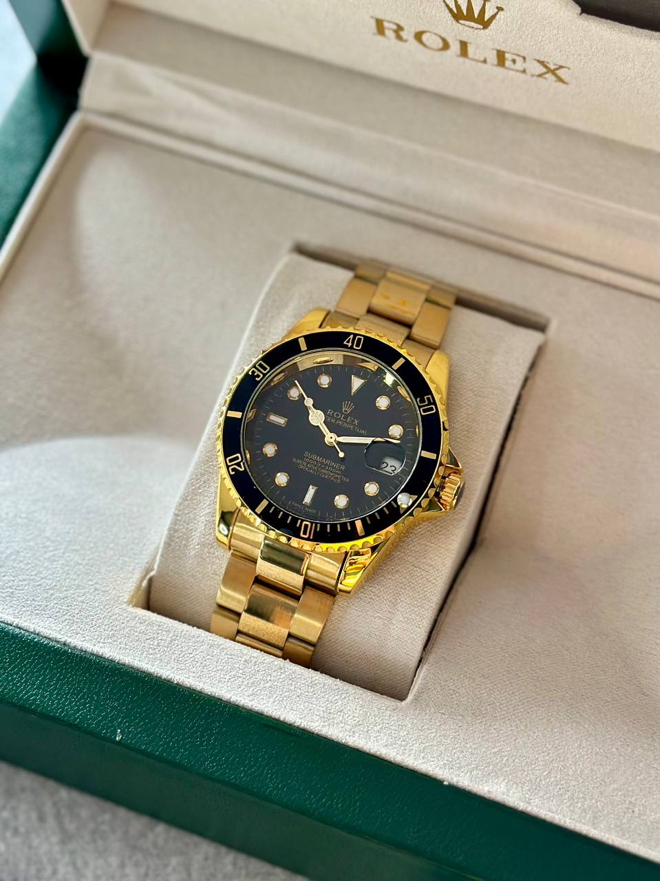 ROLEX Submariner GOLD