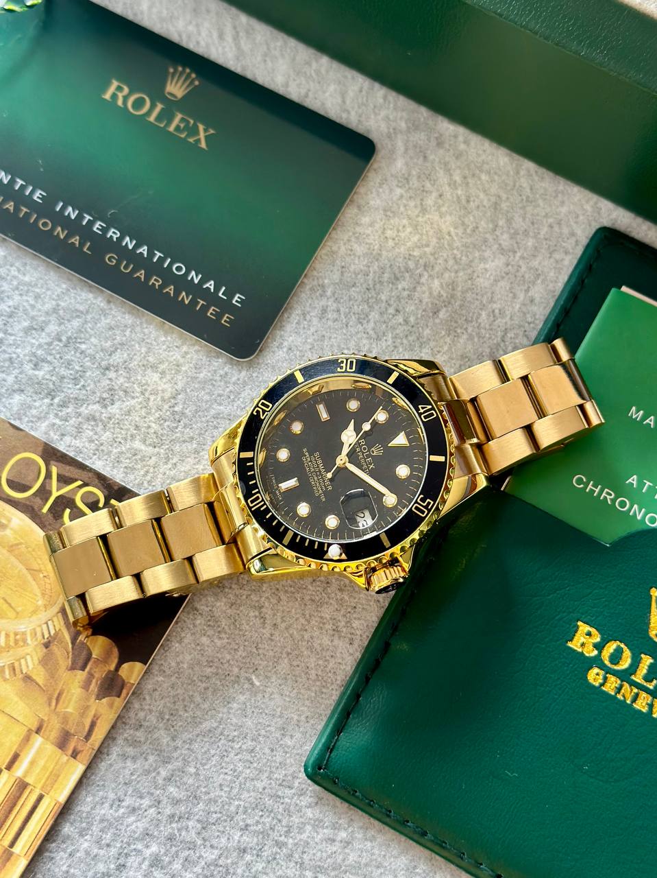 ROLEX Submariner GOLD